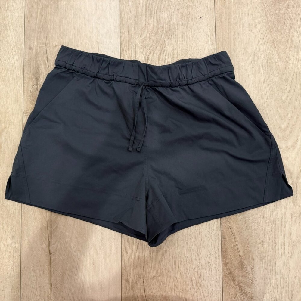 lululemon Cinchable Waist High-Rise Woven Short 3.5"
